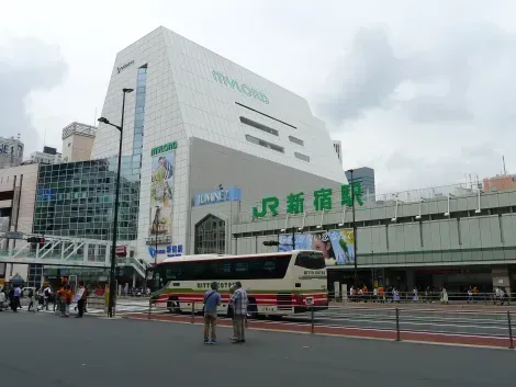 JR Shinjuku Station 