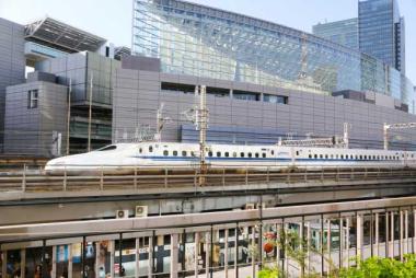 Nozomi bullet train at Tokyo Station