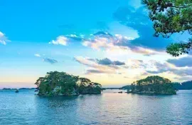 MBaia di Matsushima al crepuscolo. Uno dei tre punti di vista del Giappone