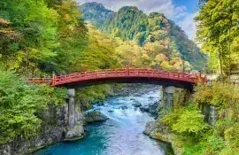 Ponte in stile giapponese a Nikko